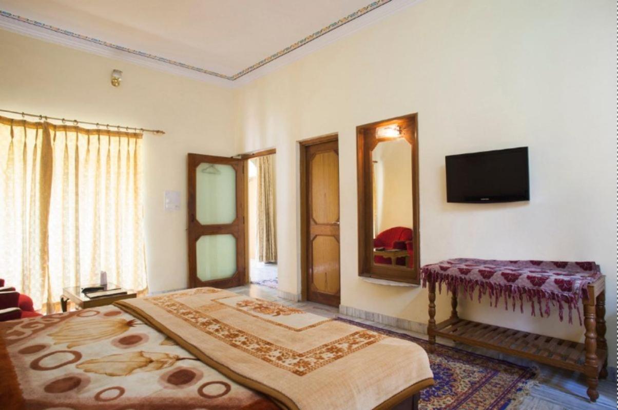 Hotel New Park Pushkar Eksteriør bilde